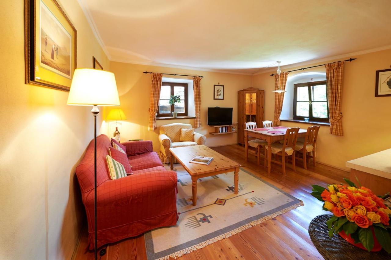 Ferienapartments Gutshof Brandis Lana Buitenkant foto